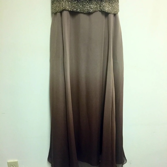 Jovani Dress - Picture 3 of 7